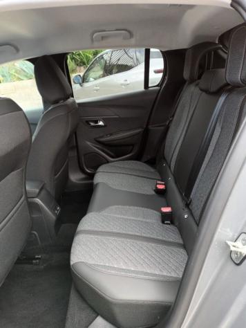 PEUGEOT 208 1200 PURETECH ALLURE 100CV CAM NAV CARPLAY ITALIA rif. 23904538 - Foto 6