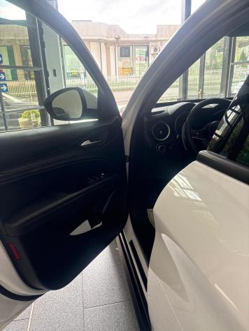 Alfa Romeo Stelvio 2.2 Turbodiesel 190 CV AT8 Q4 Super - Foto 9
