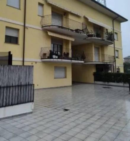 Immobile in asta di 99 m² in vendita a Parma - Foto 2