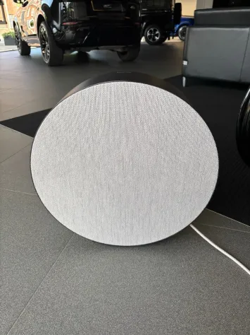 Altoparlante Bang & Olufsen Beosound Edge wireless