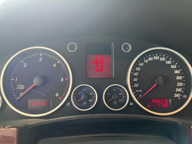 Volkswagen Touareg 2.5 R5 TDI - Foto 5