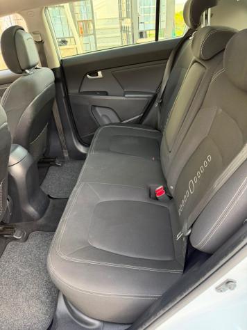 Kia Sportage 1.7 CRDI VGT 2WD Active - Foto 10