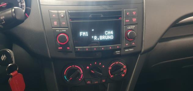 Suzuki Swift 1.3 DDiS 75 cv 5 porte B- Cool - Foto 6