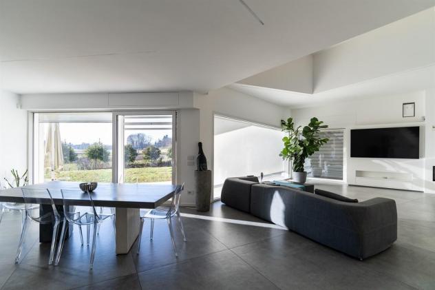 Eleganza Contemporanea e Vista Panoramica nella Villa di Design in classe A a Triuggio Montemerlo - Foto 7