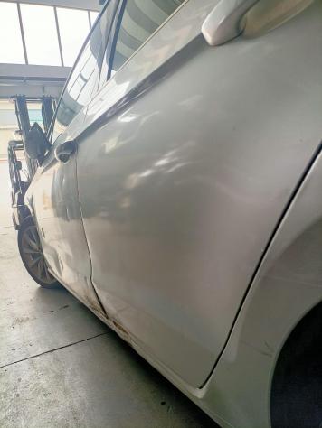 RICAMBI USATI AUTO VOLKSWAGEN Golf 7 Sportsvan CRKB, CXXB, DBKA Diesel 1600 (14) - Foto 4