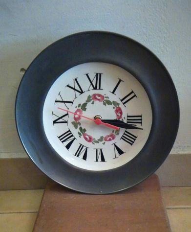 Orologio dipinto a mano cornice in peltro