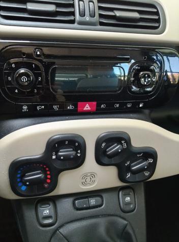 FIAT Panda 0.9 TwinAir Turbo Natural Power Trekking - Foto 10