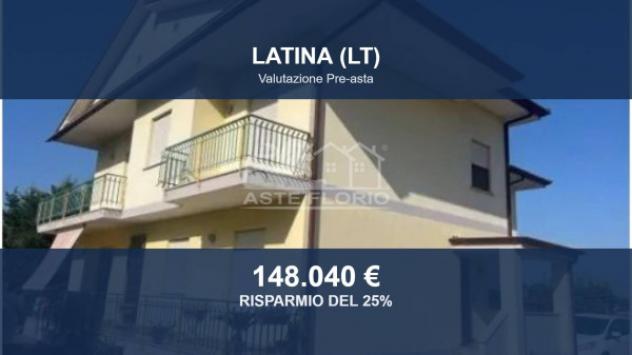 Immobile in asta di 151 m² con più di 5 locali in vendita a Latina