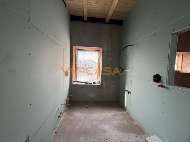 SLENDIDO APPARTAMENTO AL SECONDO ED ULTIMO PIANO - Foto 6