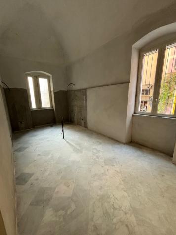 3 Vetrine in vendita a Sarzana