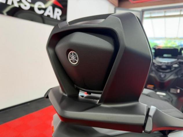 YAMAHA T-Max 560 TECH KAMO GARANZIA 2028 TAGLIANDATO rif. 23949445 - Foto 8