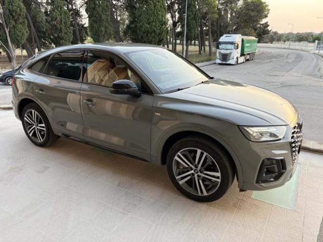 AUDI Q5 SPB Sportback 40 TDI quattro S tronic S line plus. rif. 23931050 - Foto 3