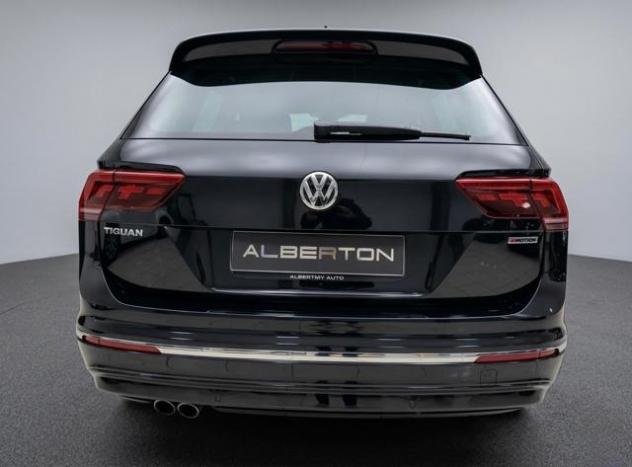 VOLKSWAGEN Tiguan 2.0 TDI 150 CV SCR DSG 4MOTION R-Line rif. 23883068 - Foto 9