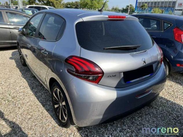 PEUGEOT 208 1.2 82 CV puretech Signature s&s rif. 18229855 - Foto 3