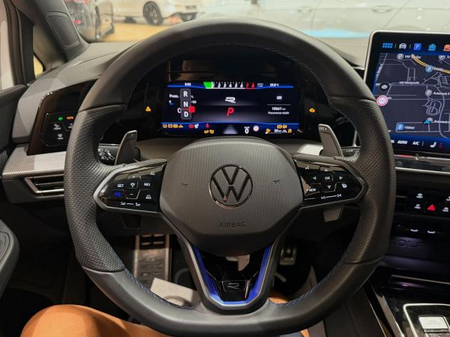 Volkswagen Golf Golf 2.0 tsi R Black Edition 4motion 333cv dsg "AKRAPOVIC OMOLOGATI" - Foto 9