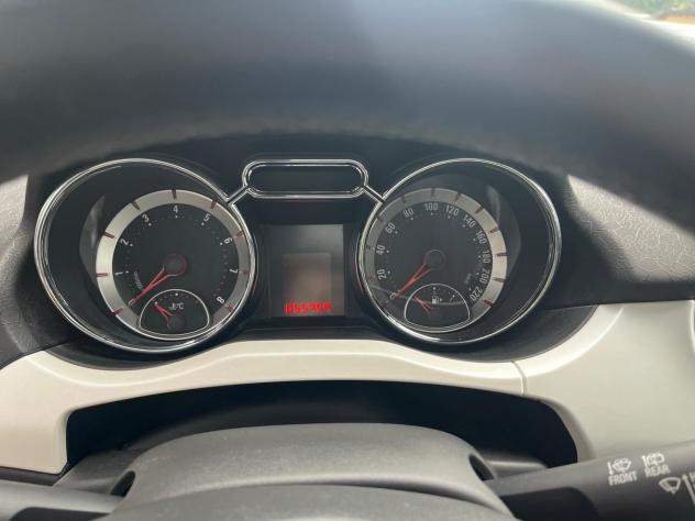 Opel Adam 1.2 70 CV Glam - Foto 9