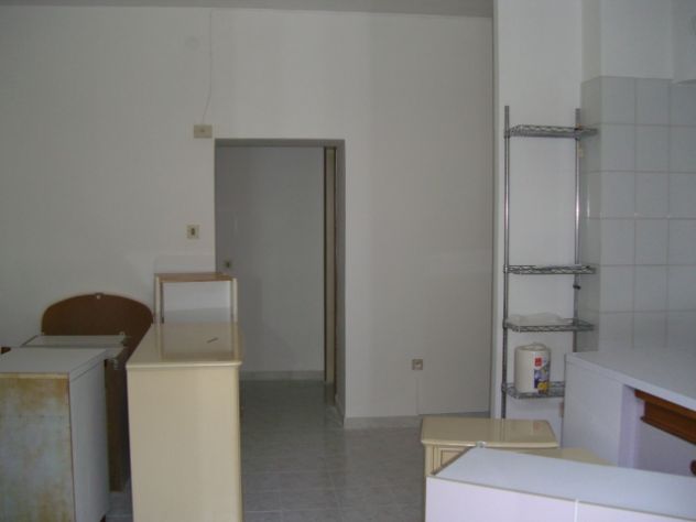 Bilocale al piano 1° di mq. 57 a Terni - Foto 4