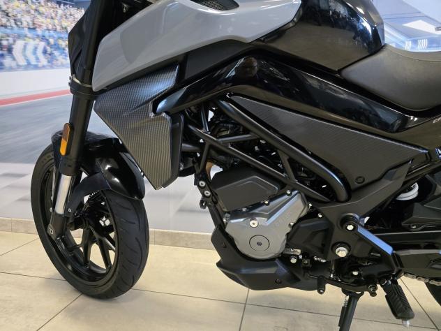 CFMOTO 300NK 02/2024 - Km 12600 (A2) - Foto 9