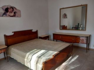 Ampia camera singola 25 m² – Trapani, Via Orti