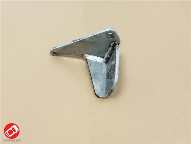 1000155 STAFFA SUPPORTO MOTORE ANT. SX MICROCAR MC1