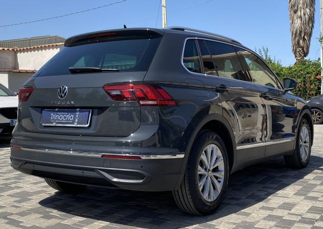 Volkswagen Tiguan Life 2.0 TDI 122 CV - Foto 4