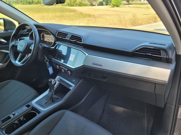 Audi Q3 SPB 35 TDI S tronic Business Plus - Foto 10