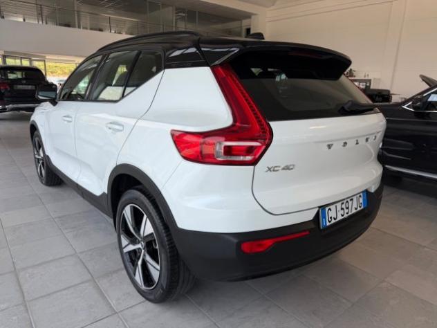 VOLVO XC40 T5 Recharge Plug-in Hybrid R-design rif. 23940645 - Foto 6
