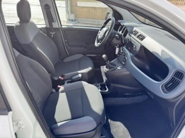 Fiat Panda 1.3 MJT 95 CV 70KW S&S Lounge ANNO 2018 - Foto 5