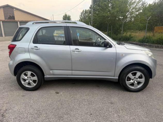 DAIHATSU Terios 151,977 1.5 4WD SX O/F senza nessun lavoro da fare rif. 23886432 - Foto 4