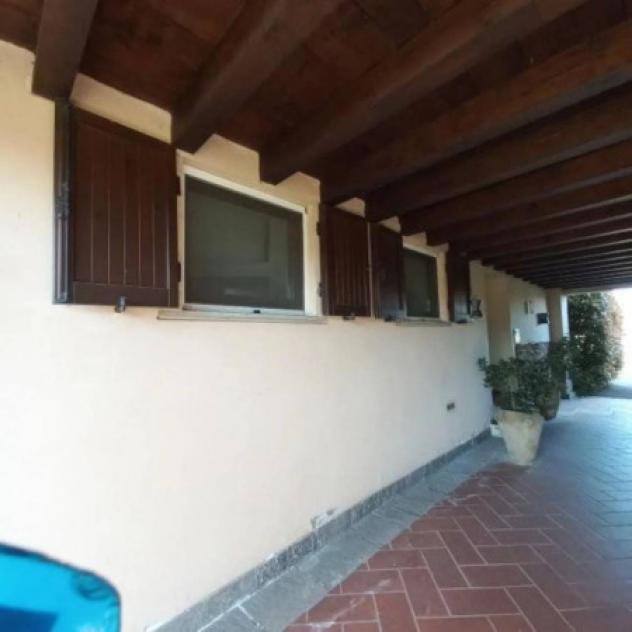 Immobile in asta di 298 m² con più di 5 locali e posto auto in vendita a Pieve Emanuele - Foto 4