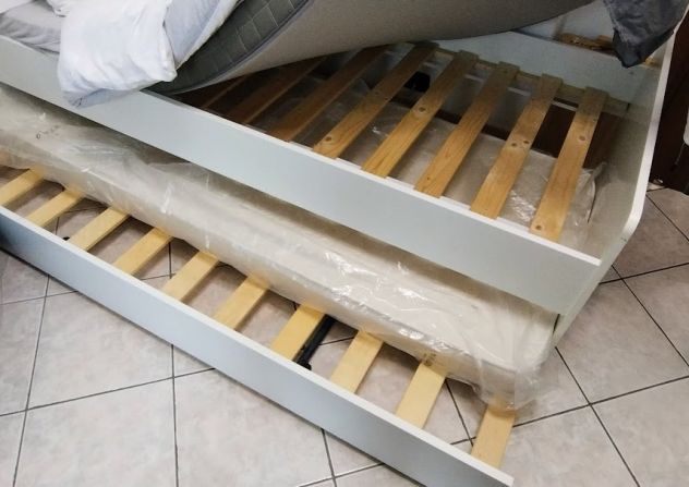 Letto doppio con materassi - Foto 5