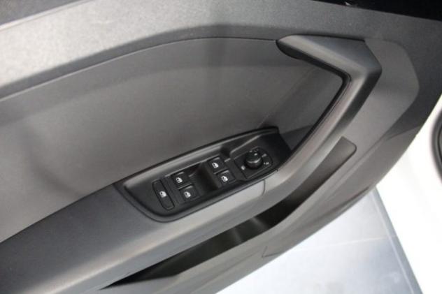 AUDI A1 SPB 1.0 TFSI 95 CV Identity Black rif. 24035209 - Foto 5