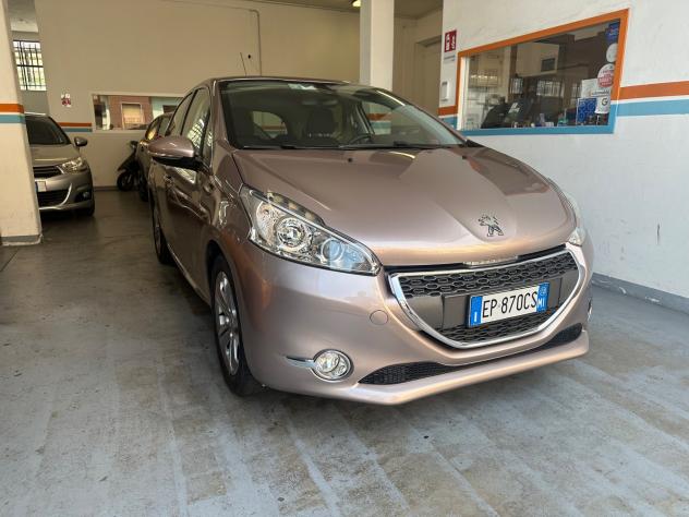 Peugeot 208 1.2 VTi 82 CV 5 porte Allure - Navy Clima Autonavigli - Foto 2