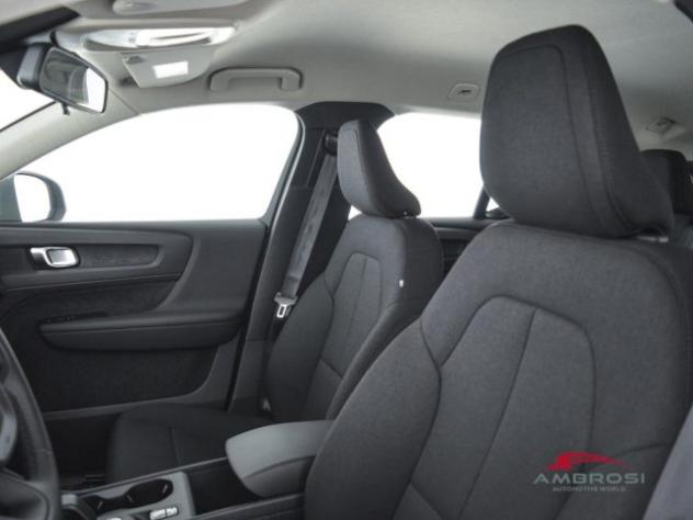 VOLVO XC40 B3 Mild hybrid Benzina Essential rif. 23986878 - Foto 8
