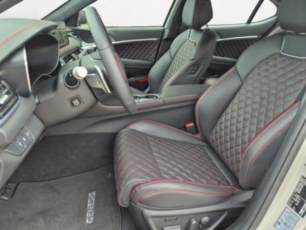 GENESIS G70 Sedan 2.0T AWD Sport rif. 24156261 - Foto 10