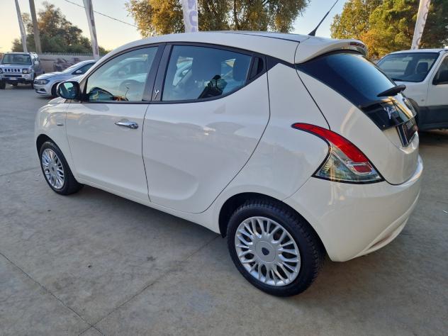 Lancia Ypsilon Ypsilon 1.2 69 CV 5 porte Gold - Foto 4