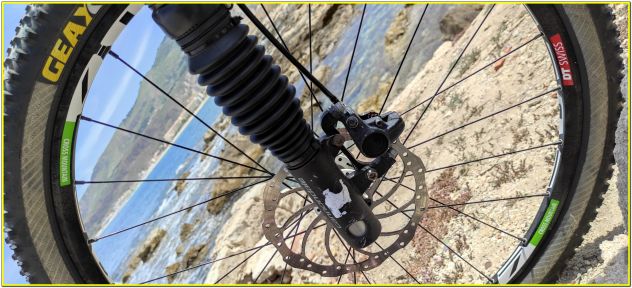 Bicicletta Cannondale Taurine MTB 26 Total Carbon Dischi Magura - Foto 10