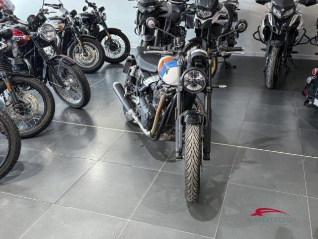 TRIUMPH Speed Twin 900 rif. 23366858 - Foto 2