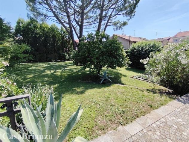 Seregno vicinanze centro appartamento 80mq, cucina arredata, posto auto coperto - Foto 7