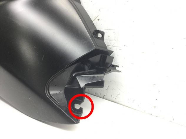 YAMAHA YZF-R A 125 CARENA COPERCHIO SINISTRO SERBATOIO BENZINA - ROTTURE 2018 - Foto 4