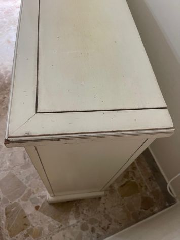 MOBILE RETRODIVANO PIOMBINI IN LEGNO AVORIO E NOCE – ELEGANTE E RAFFINATO