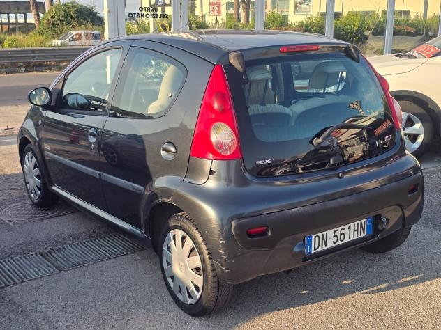Peugeot 107 1.0 68CV 5p. Sweet Years - Foto 6