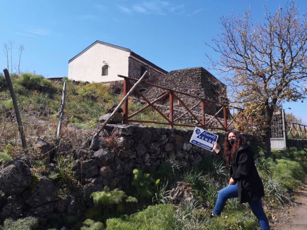 Rustico in vendita a Castiglione di Sicilia