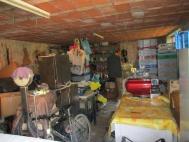 Immobile in asta di 208 m² con più di 5 locali e box auto in vendita a Fucecchio - Foto 10