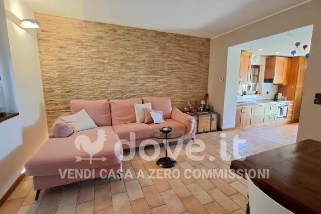 Casa indipendente di 105 m² con 4 locali e posto auto in vendita a Urbino - Foto 3