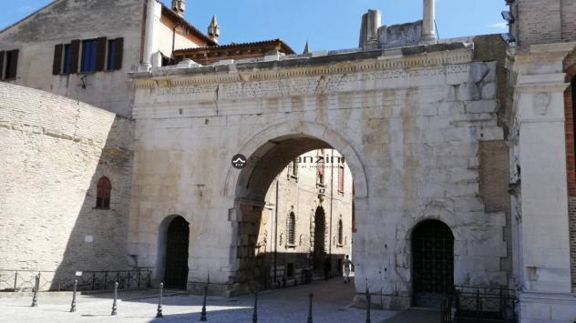 ALLE PORTE DEL CENTRO STORICO: Fano alle porte del centro
per chi desidera un'attività di bar e tabacchi in una posizione strategica, mettiamo in vend