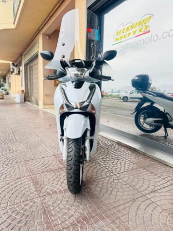 HONDA SH 150 TUTTO INCLUSO ANCHE PASSAGGIO rif. 23816291 - Foto 6