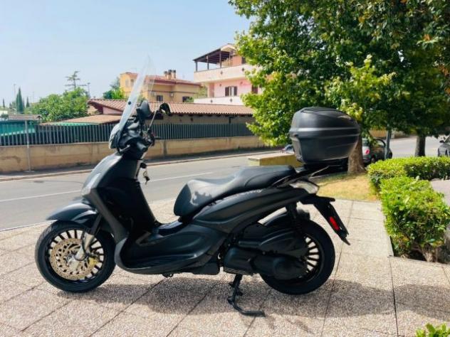 PIAGGIO Beverly 300 i.e. TUTTO INCLUSO ANCHE PASSAGGIO! rif. 24054633 - Foto 8