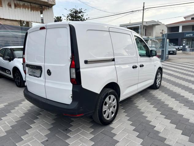 Volkswagen Caddy 2.0 TDI 102 CV - Foto 6