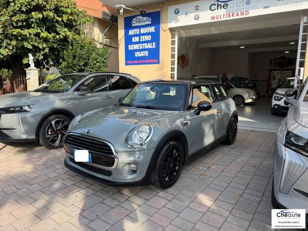 MINI - Mini - Mini IV F55-F56 2014 1.5 Hype Seven 3p auto